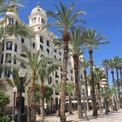 Des Chateaux en Espagne – Chasseur Immobilier et Spécialiste de la Relocation Expat à Alicante